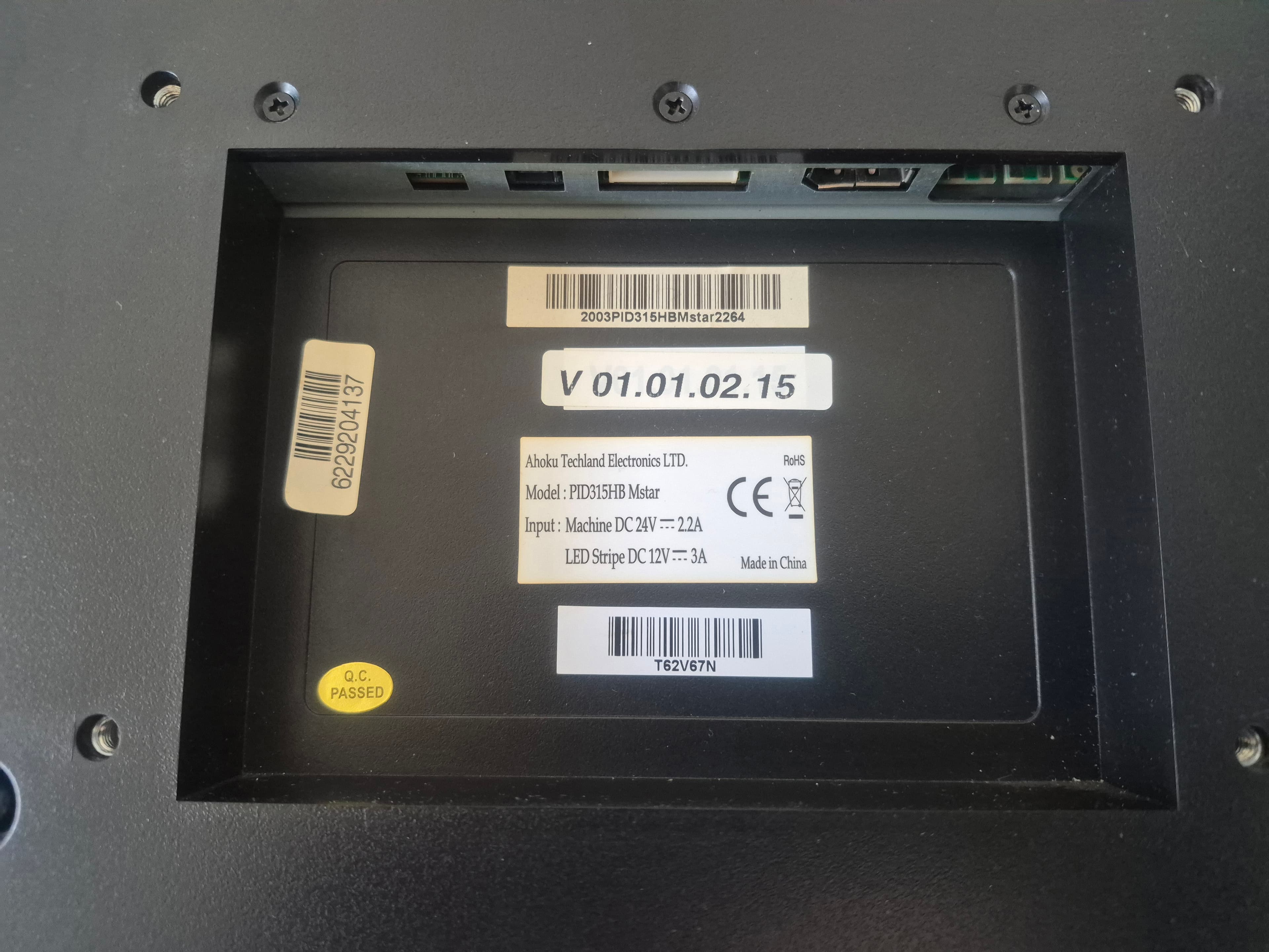 Monitor 32" Trio Merkur Avantgarde - slika 2