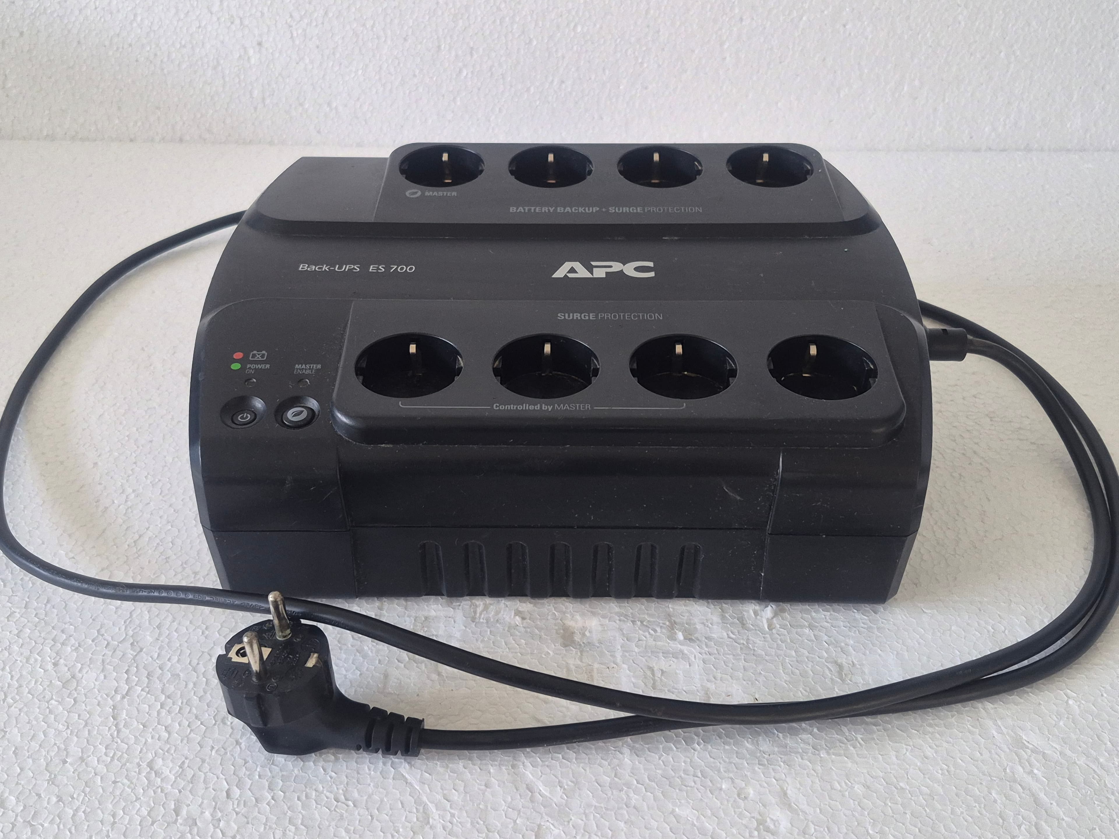 ups-back-be700g slika 2