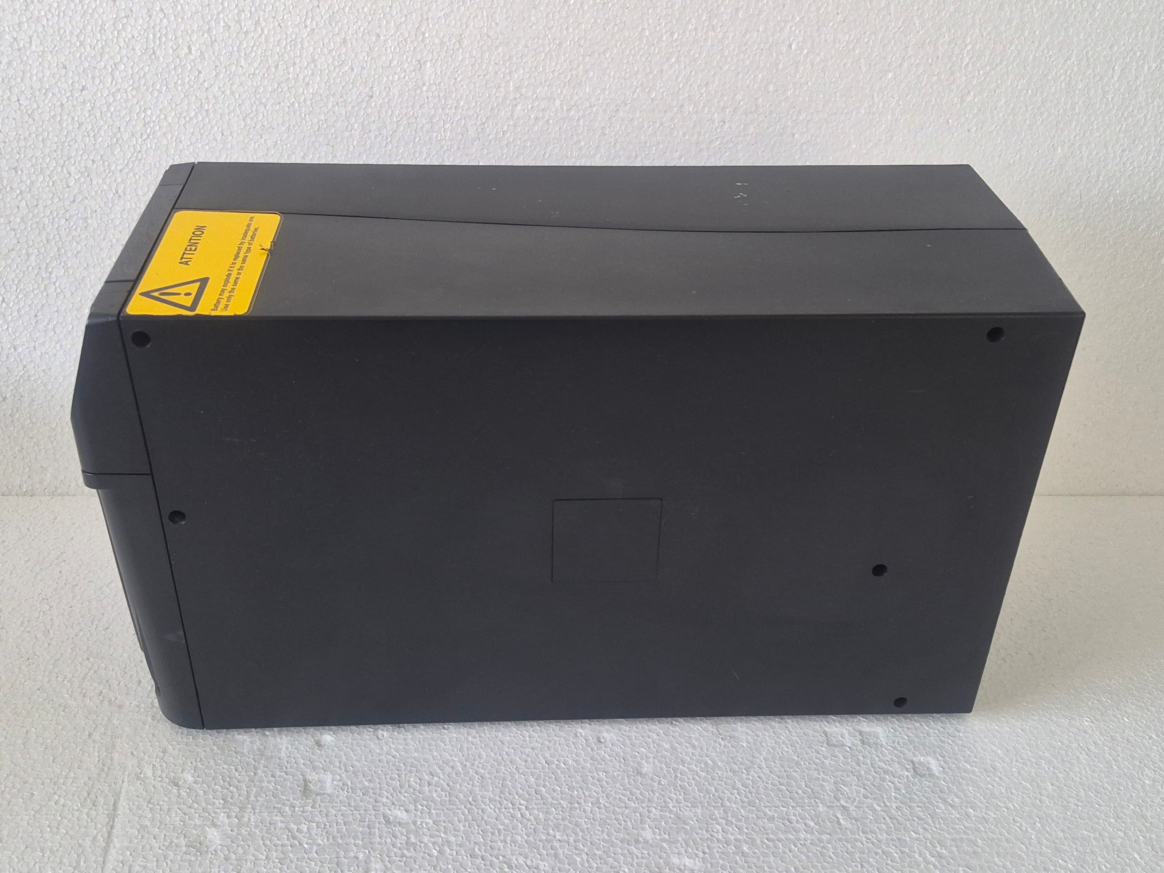 ups-riello-1500 slika 2