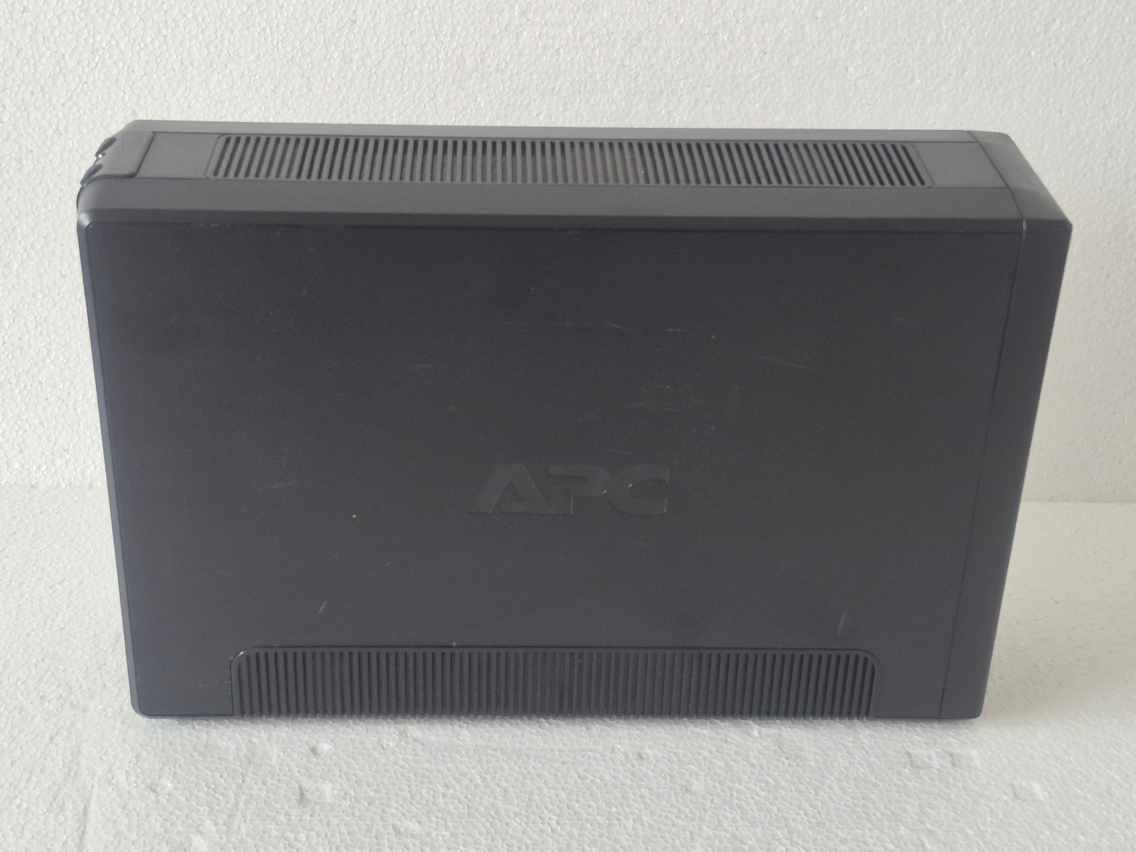 ups-back-pro-900 slika 2