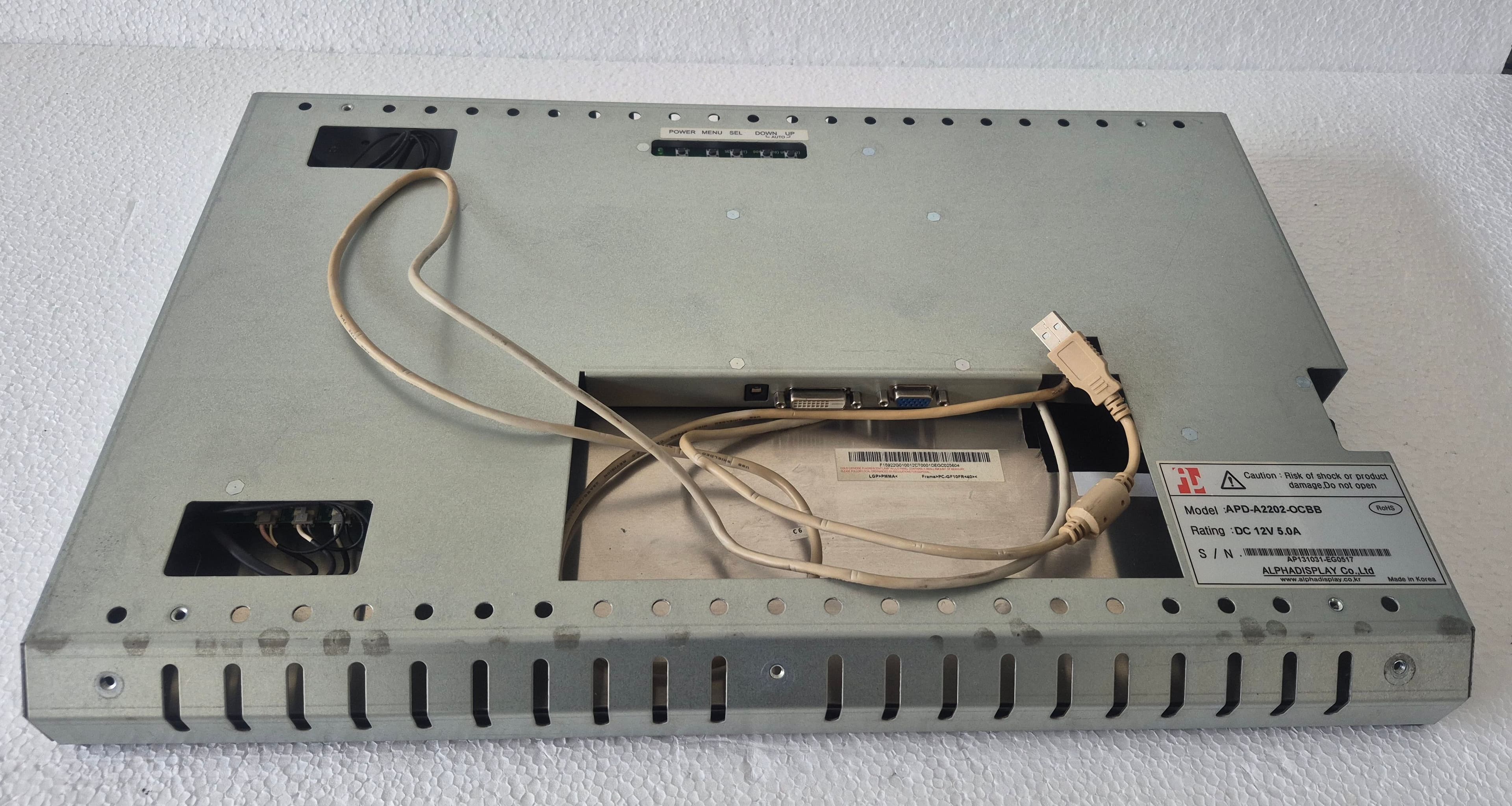 Monitor 22" EGT slika 2