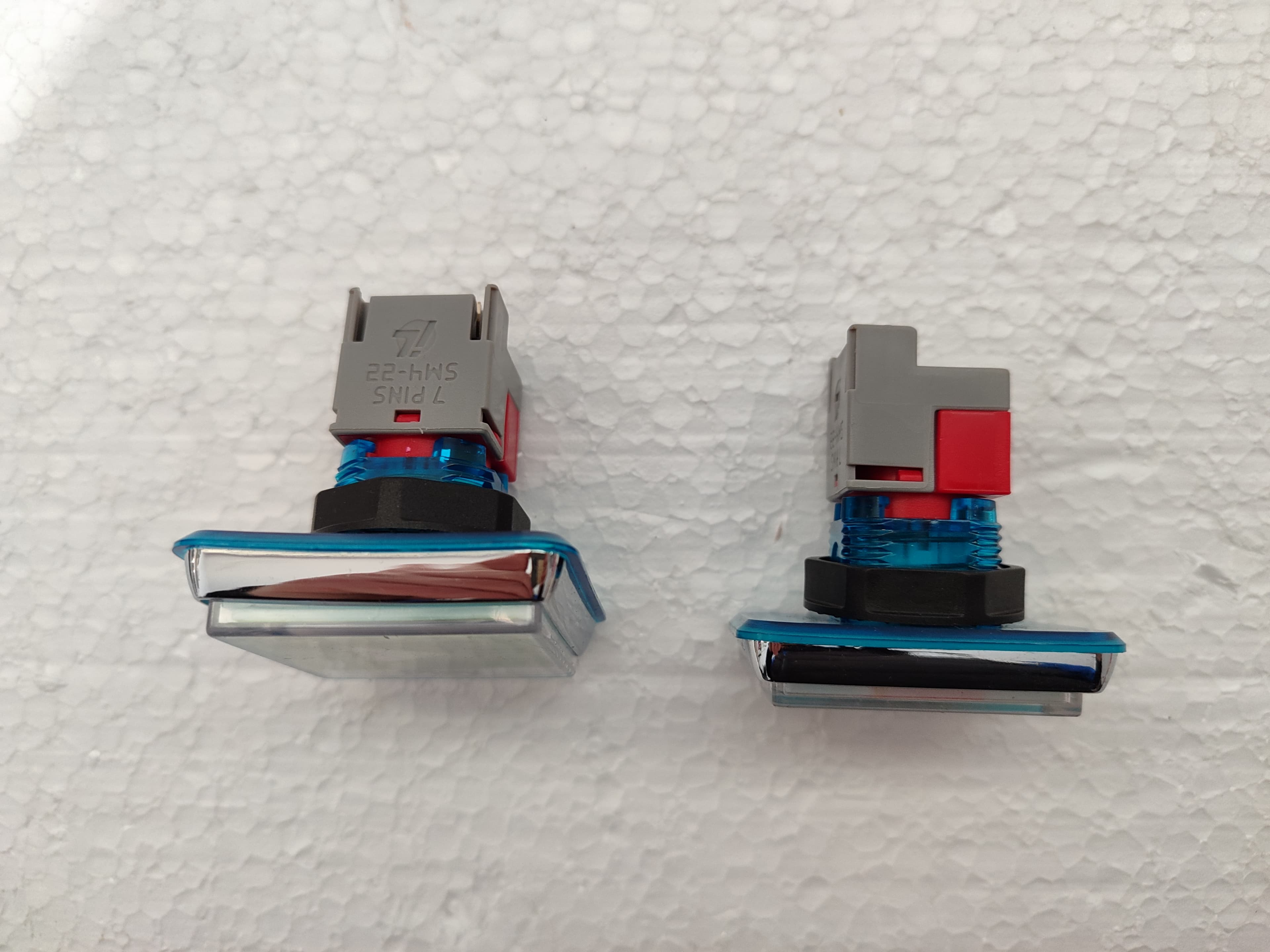  Taster za Merkur stari - slika 2